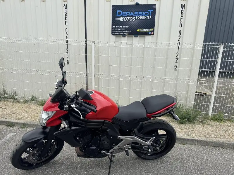 ER6