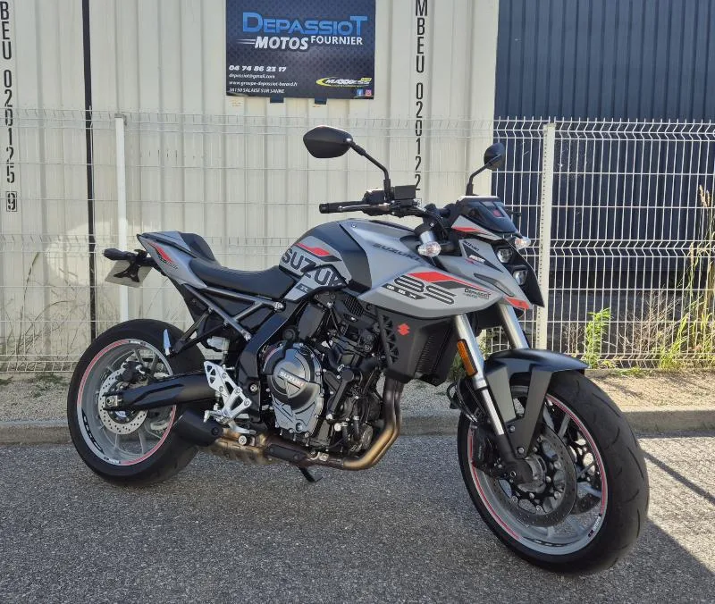 GSX8S