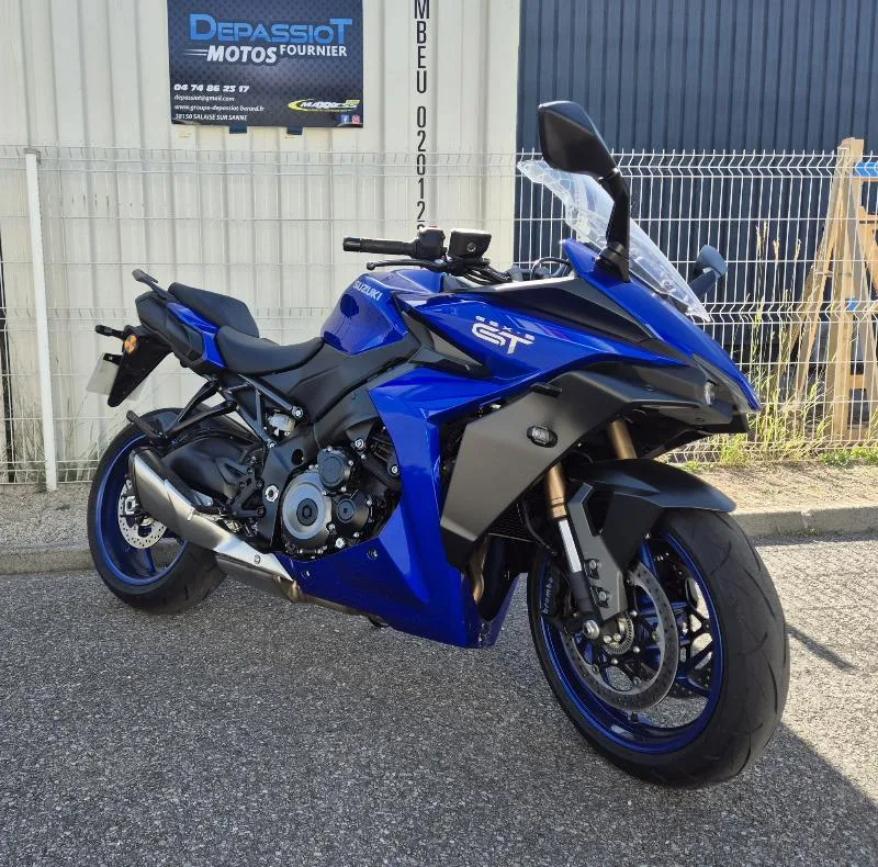 GSXS 1000 GT
