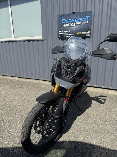DL VSTROM 800DE