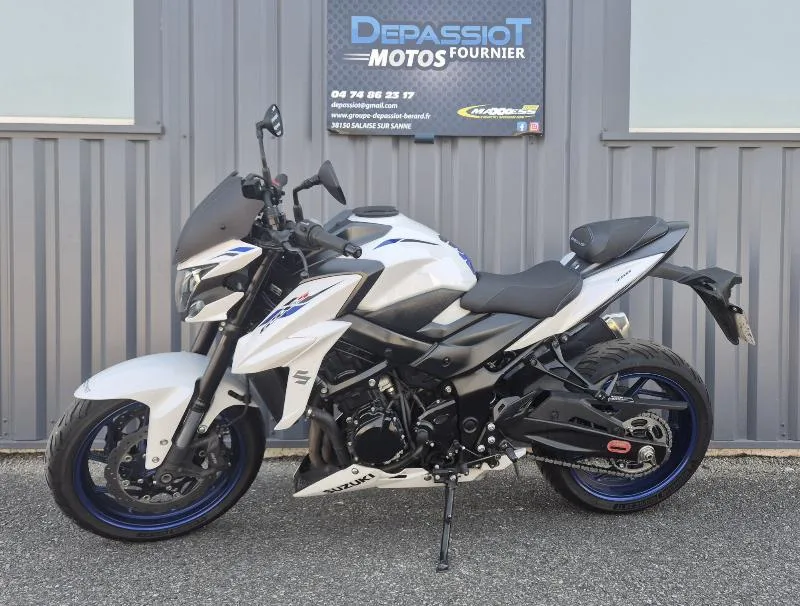 GSXS 750