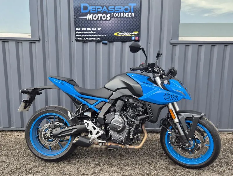 GSX8S