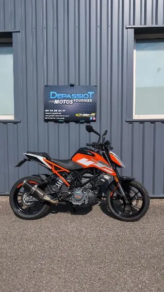 125 DUKE ABS