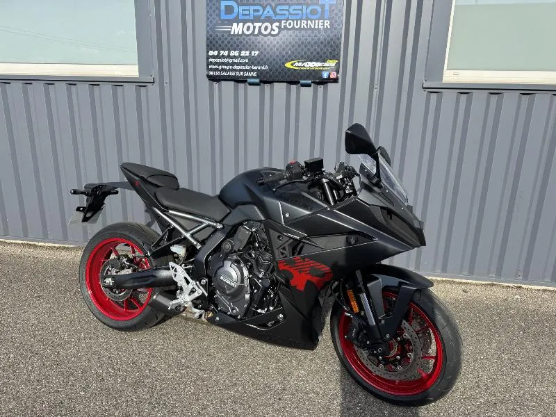 GSX8R