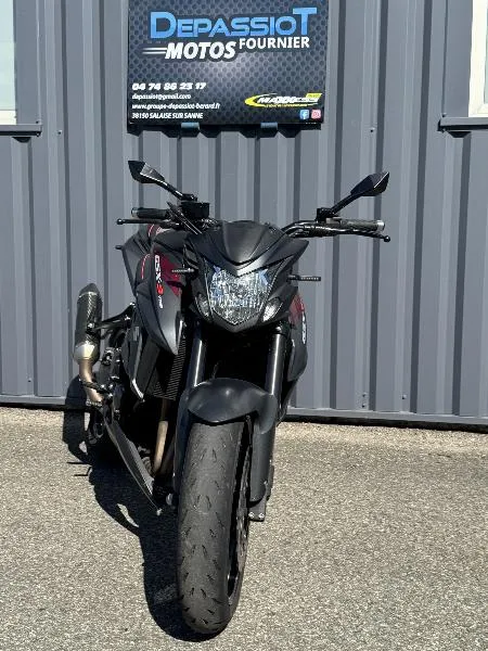 GSXS 750