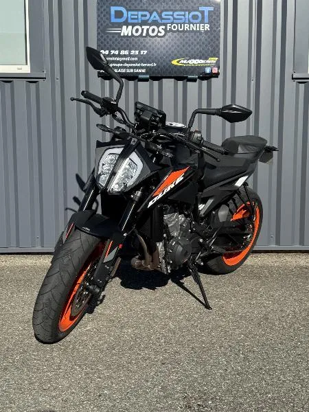 790 DUKE ABS
