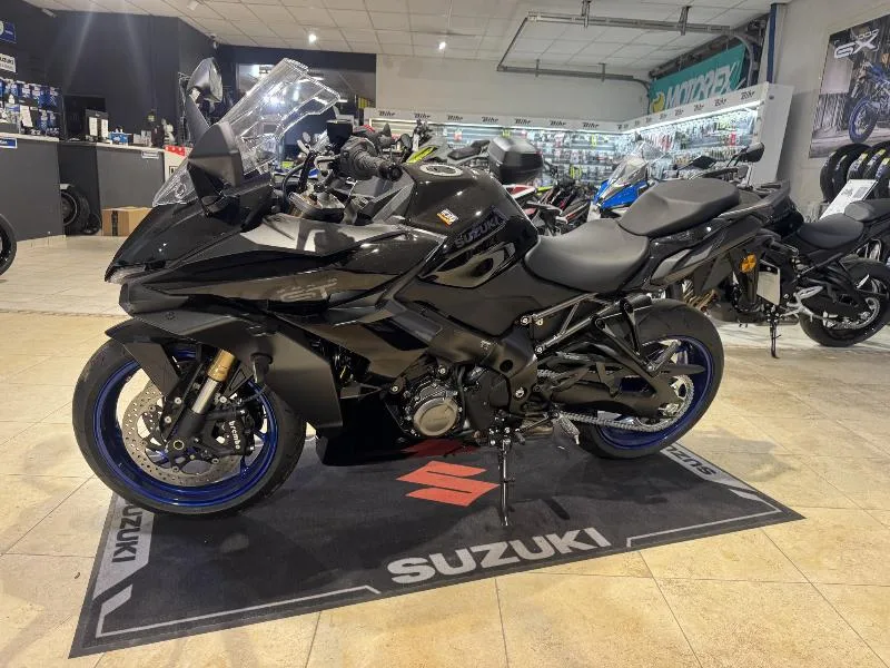 GSXS 1000 GT