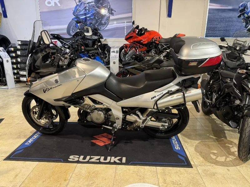 DL VSTROM 1000