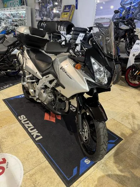 DL VSTROM 1000