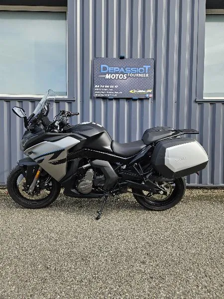 GT 650 ABS