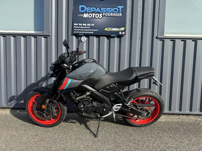 MT125 ABS