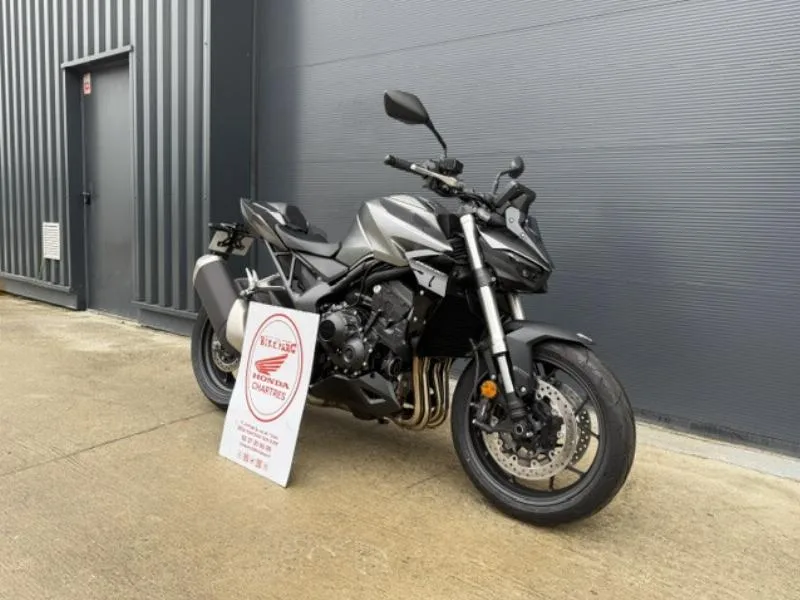 CB 1000 Hornet