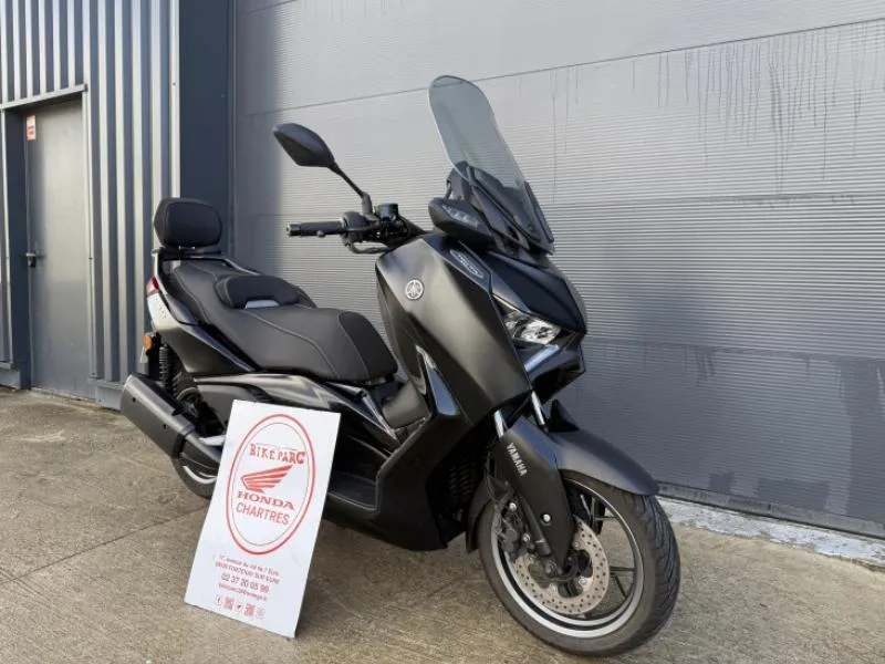 XMAX 300 Tech Max