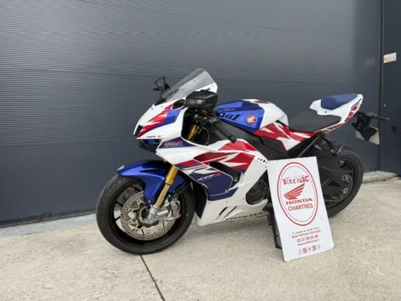 CBR 1000  RRR FIREBLADE SP
