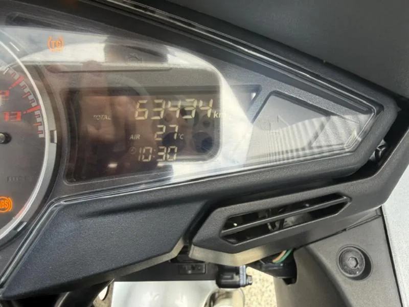VFR 800 F