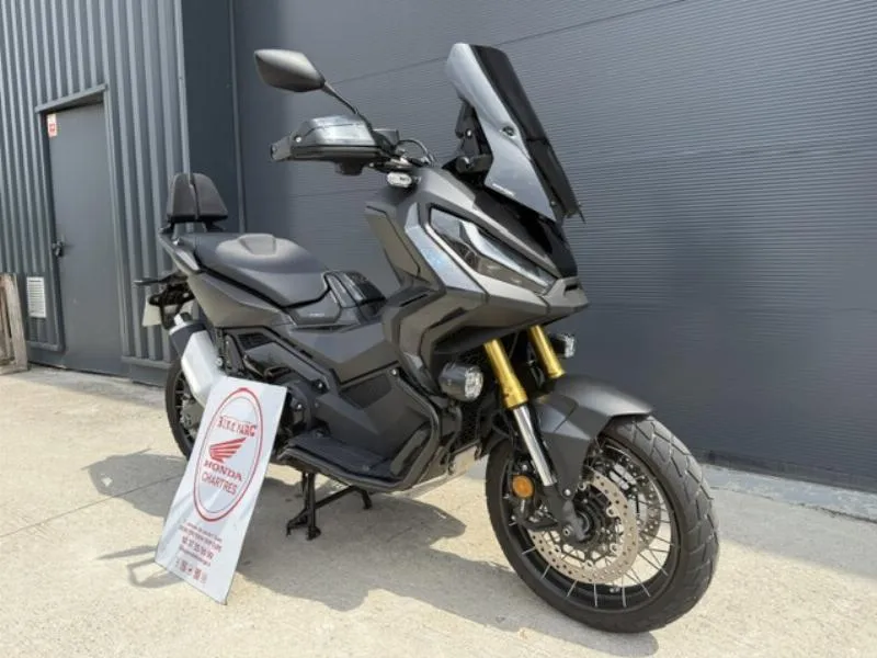 XADV 750 DCT