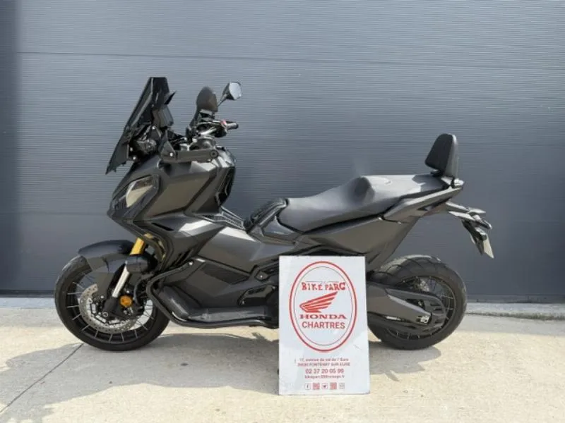 XADV 750 DCT