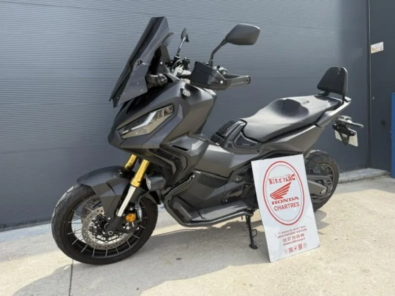 XADV 750 DCT