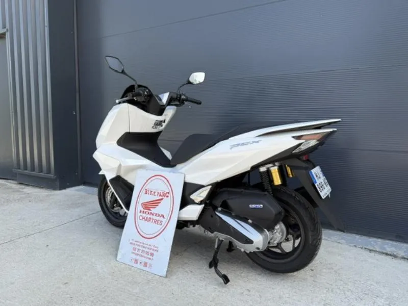 PCX 125