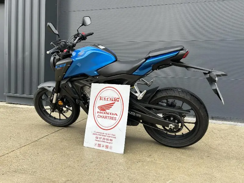 CB 125R Neo Sport Café