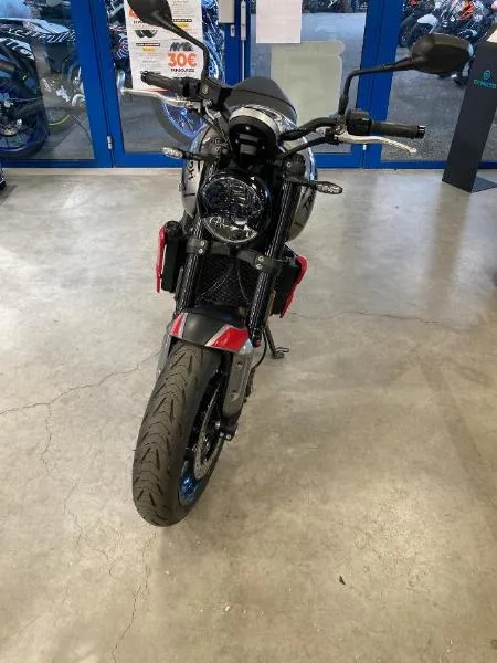 TRIDENT 660