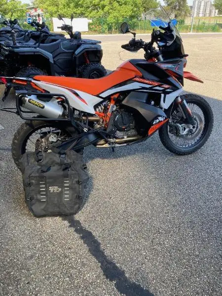890 ADVENTURE R
