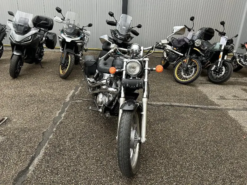 VT SHADOW 1100