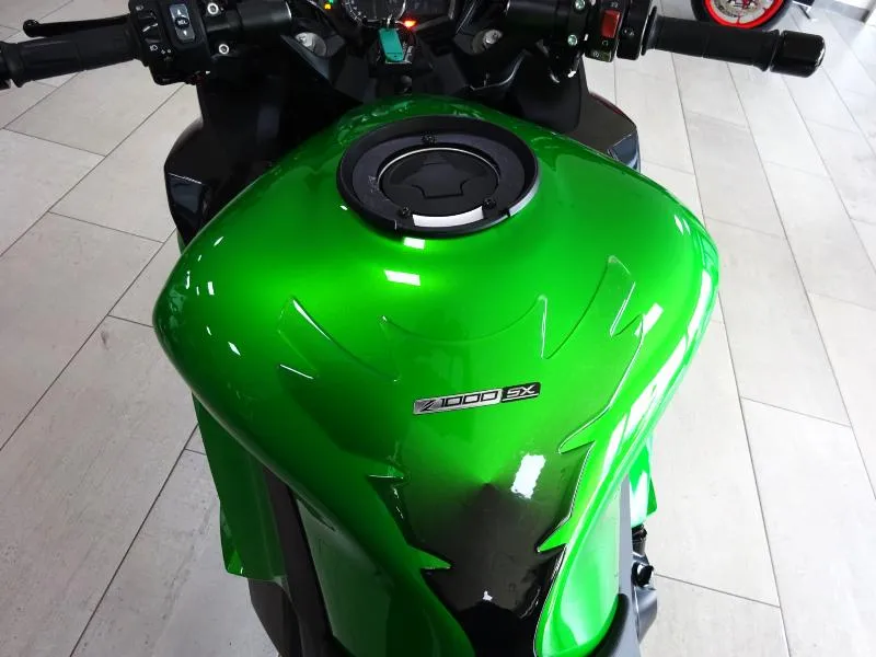 Z 1000 SX