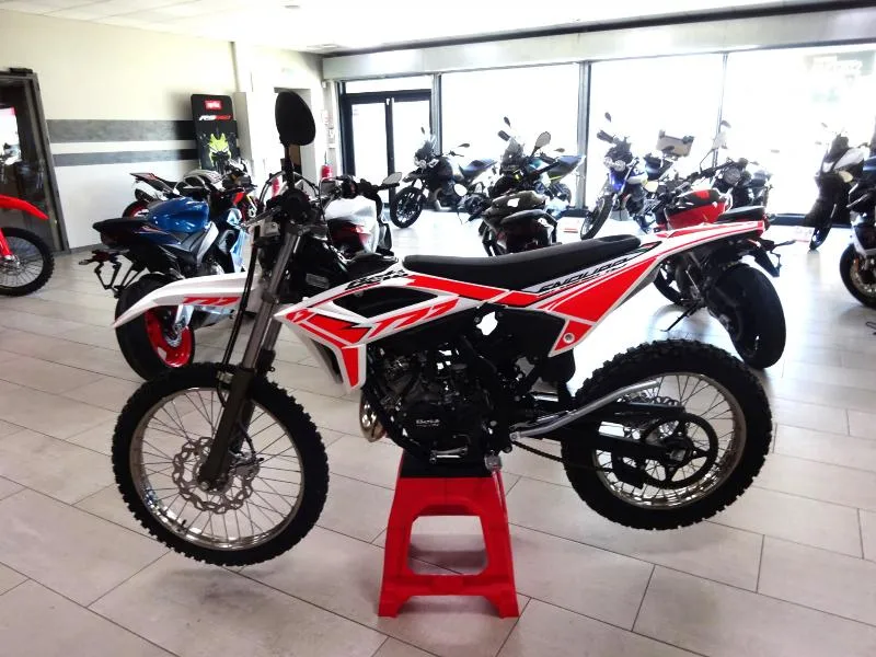 RR 50 2T