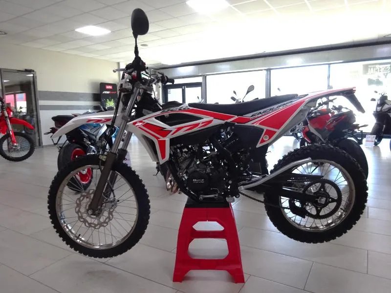 RR 50 2T