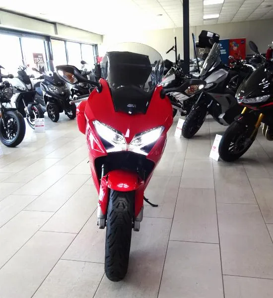 VFR 800 F
