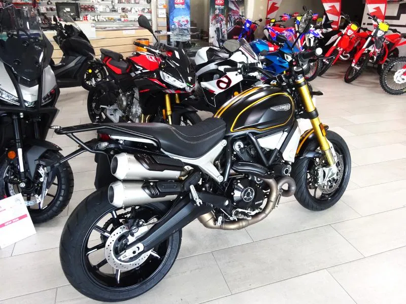 SCRAMBLER