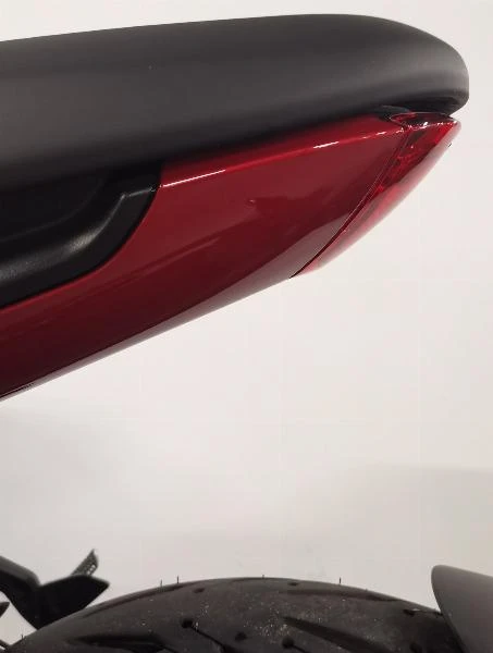 TRIDENT 660