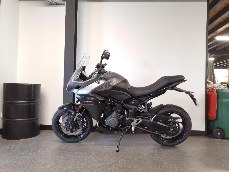 TIGER 800