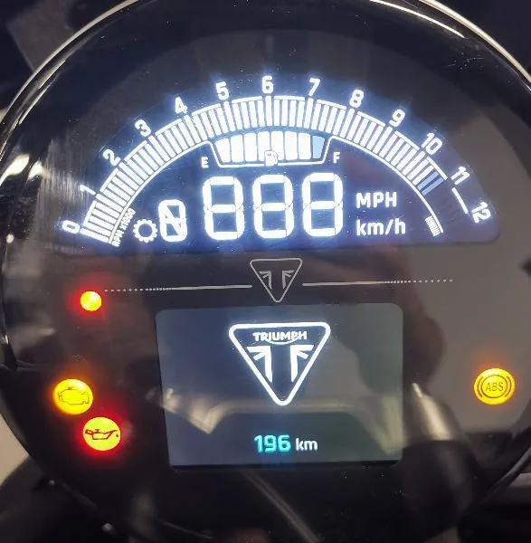 TRIDENT 800