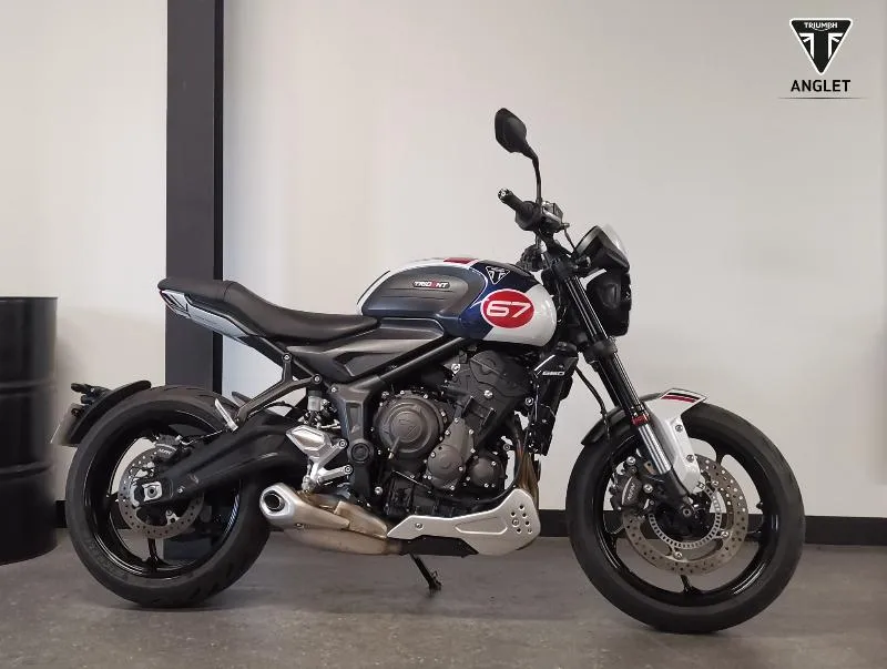 TRIDENT 660