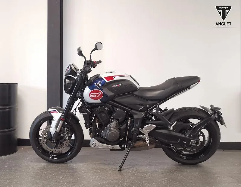TRIDENT 660