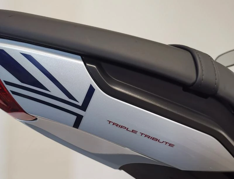 TRIDENT 660