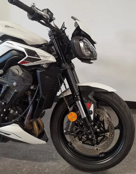 STREET TRIPLE 765 R