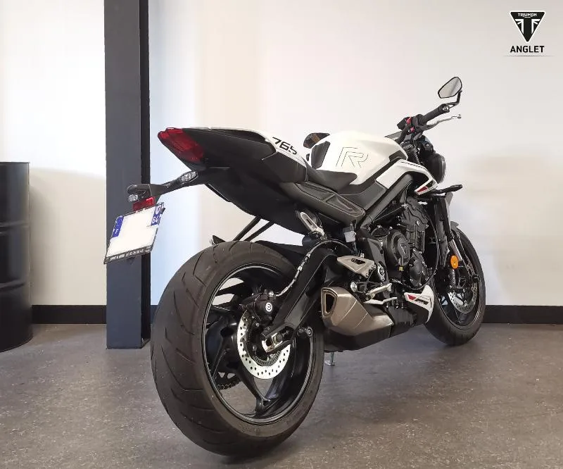 STREET TRIPLE 765 R