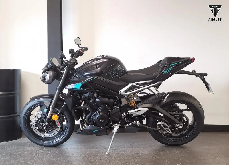 STREET TRIPLE 765 RS