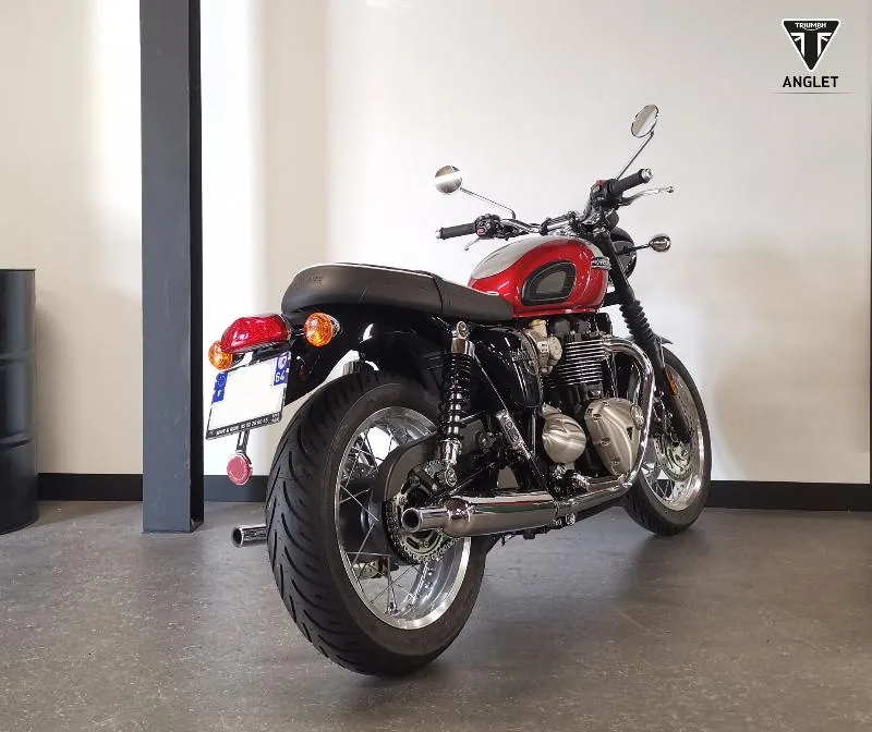 BONNEVILLE T120