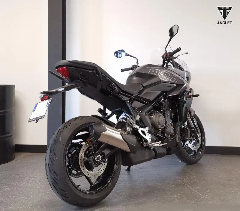 TIGER SPORT 800