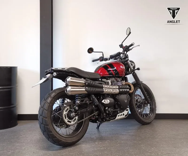 SCRAMBLER 900