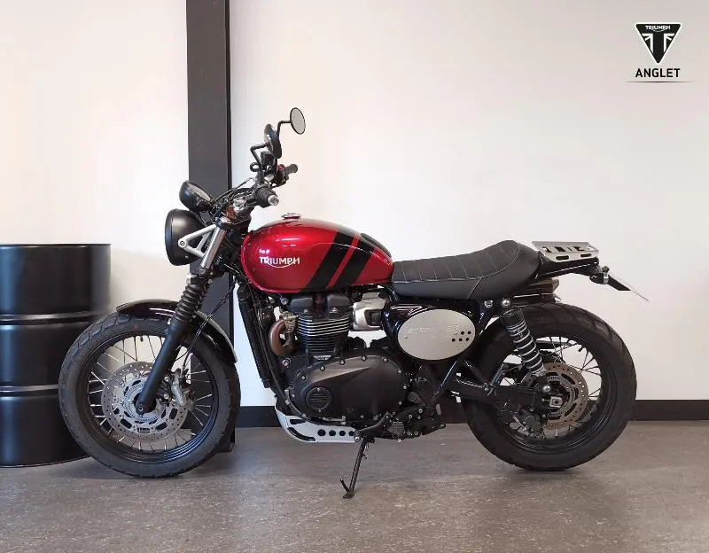 SCRAMBLER 900