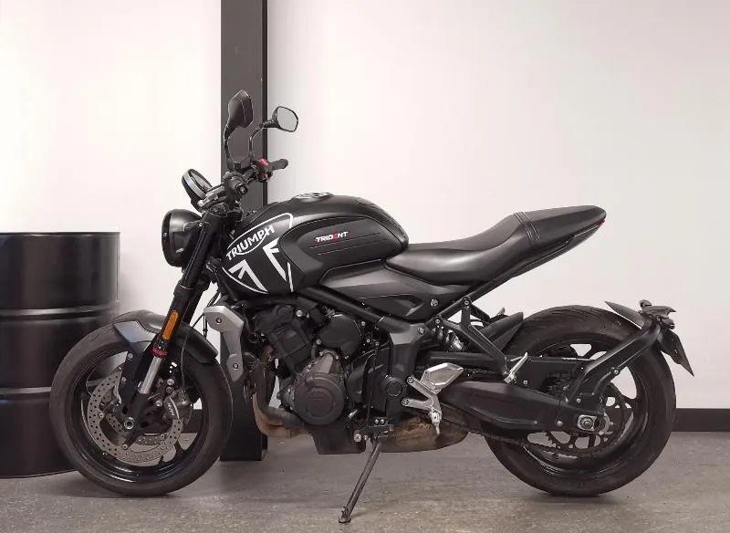 TRIDENT 660