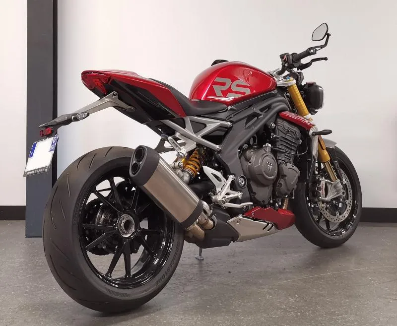 SPEED TRIPLE 1200 RS