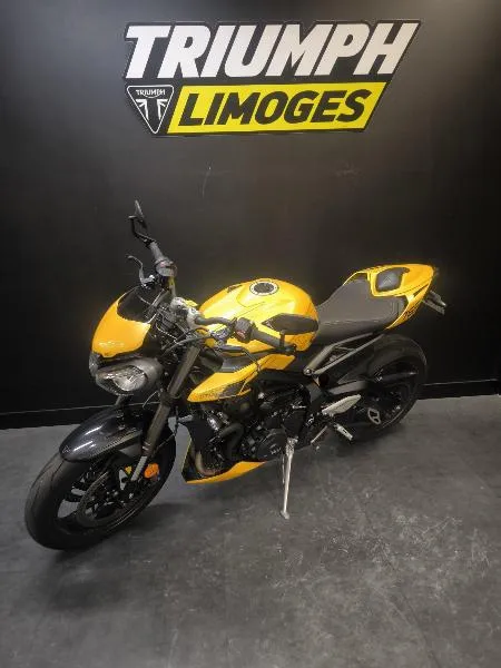 STREET TRIPLE 765 RS