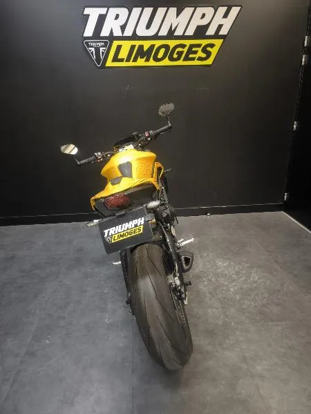STREET TRIPLE 765 RS