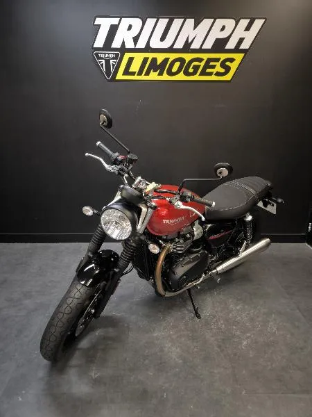 STREET TWIN  900